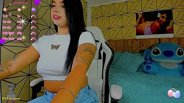 Snapshot of vane_lopez_ chatting on February 26, 2026, 8:31 pm vane lopez online show from February 26, 2026, 8:31 pm