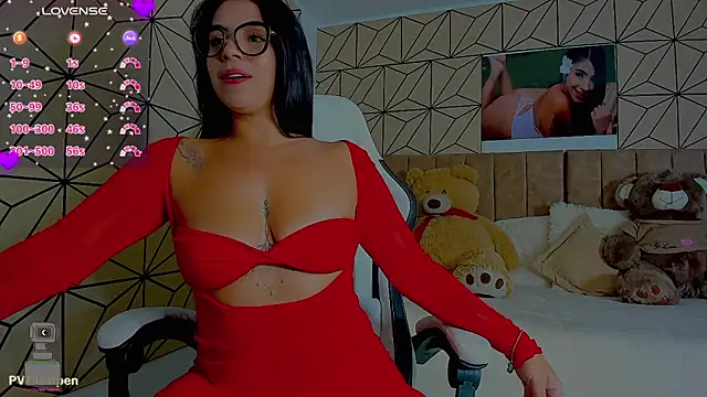 Snapshot of vane_lopez_ chatting on February 6, 2026, 11:23 pm vane lopez online show from February 6, 2026, 11:23 pm