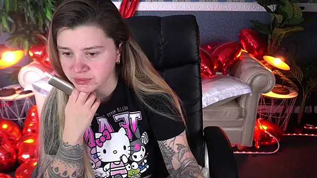 AmellyMilly online show from February 21, 2026, 1:46 pm