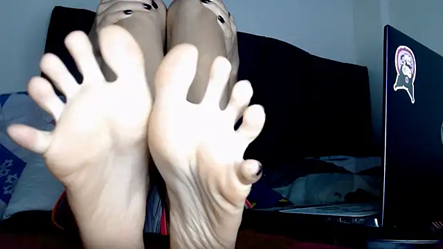 Meghan320 online show from September 11, 2025, 3:17 am