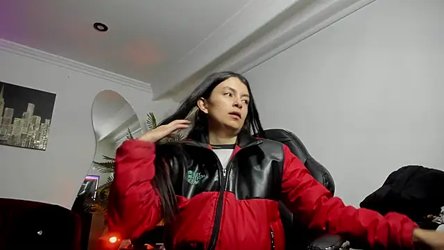 Meghan320 online show from October 21, 2025, 11:31 am