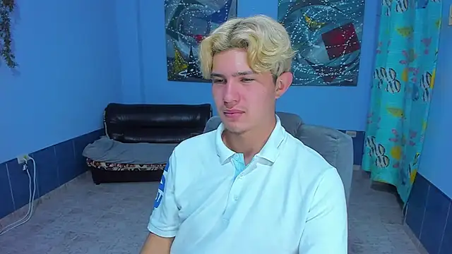 patrik 027 online show from October 23, 2025, 4:27 pm