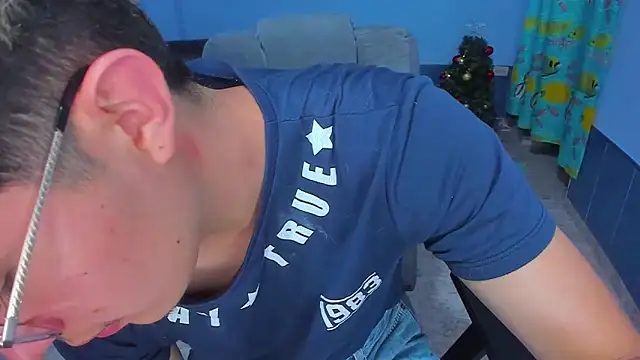 patrik 027 online show from December 4, 2025, 7:29 am