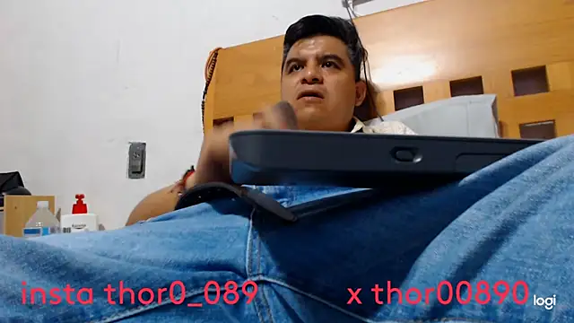 thor000089 online show from February 12, 2026, 6:35 am