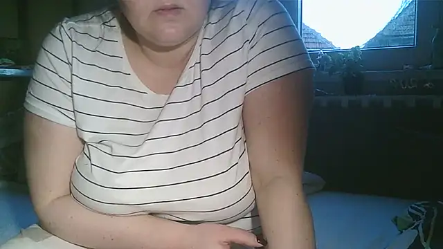 Mileva88 online show from March 3, 2025, 4:26 pm