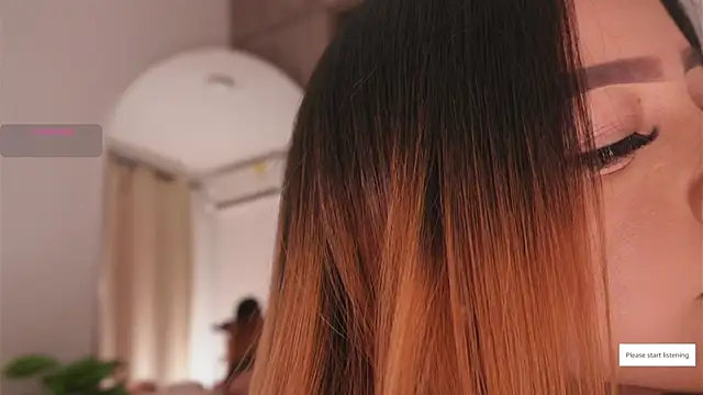 KAREN17 online show from November 14, 2025, 4:43 pm