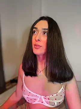 Snapshot of MiahWindsor chatting on February 16, 2026, 4:11 am MiahWindsor online show from February 16, 2026, 4:11 am