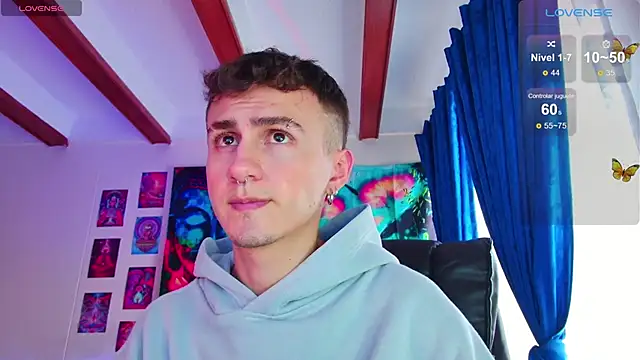 Snapshot of dimitri-bilak chatting on January 25, 2025, 10:07 pm dimitri-bilak online show from January 25, 2025, 10:07 pm