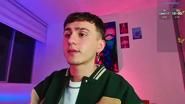 Snapshot of dimitri-bilak chatting on November 20, 2025, 1:50 am dimitri-bilak online show from November 20, 2025, 1:50 am