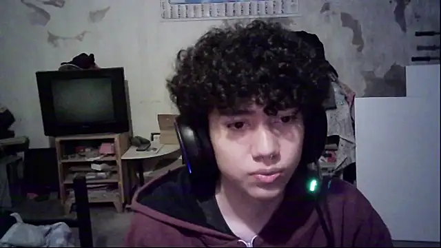 Emv2 online show from April 28, 2026, 7:02 am