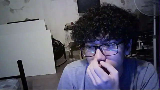 Emv2 online show from March 28, 2026, 2:56 am