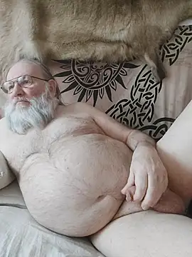 Snapshot of SexySantaC chatting on February 18, 2026, 8:55 am SexySantaC online show from February 18, 2026, 8:55 am