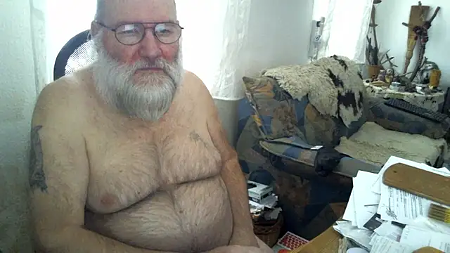 Snapshot of SexySantaC chatting on February 1, 2026, 9:07 am SexySantaC online show from February 1, 2026, 9:07 am