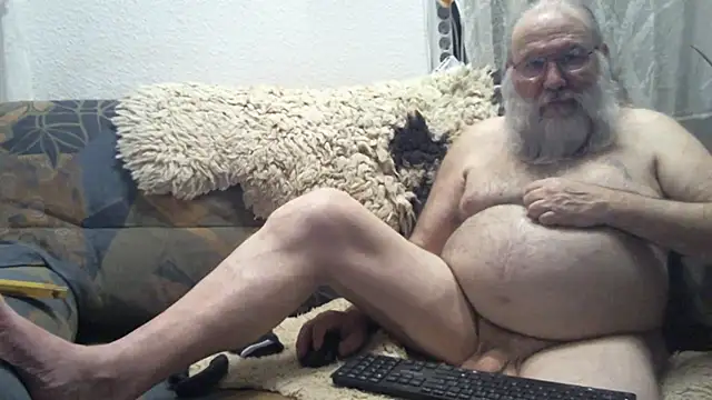 SexySantaC online show from October 29, 2025, 9:14 pm