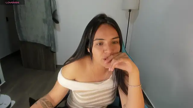 Miss Nicole online show from January 17, 2026, 2:15 am