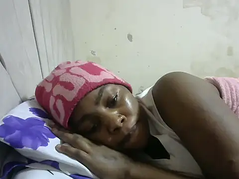 naughty miami online show from October 5, 2025, 7:59 pm