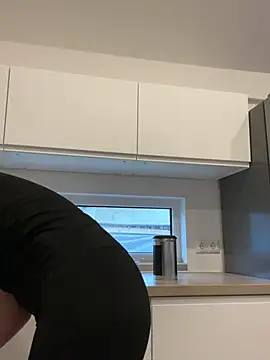 Suesse Schnitte online show from December 10, 2024, 8:19 am