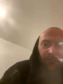 bigguy101 online show from September 25, 2025, 3:12 am