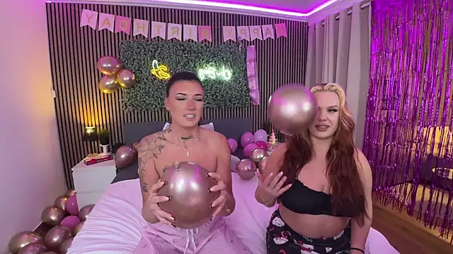 LizaRoxx online show from January 16, 2026, 10:14 pm