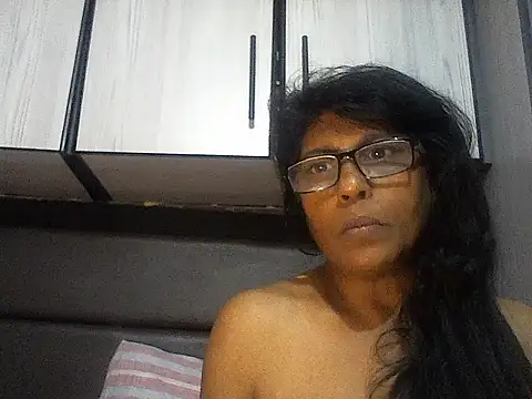 MsAttitude online show from October 27, 2025, 6:25 am