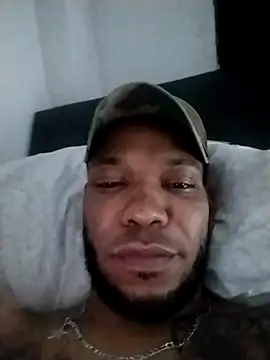 Snapshot of isuckmyselfxxx_420 chatting on February 23, 2026, 5:30 am isuckmyselfxxx 420 online show from February 23, 2026, 5:30 am