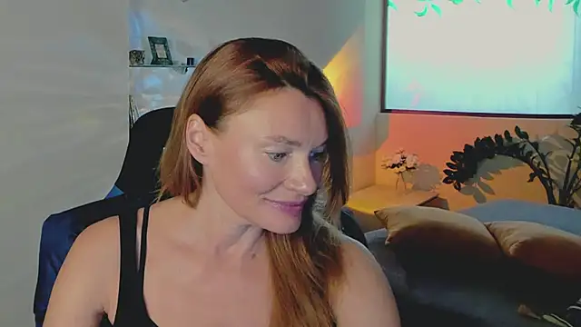 MistyBarnes online show from May 29, 2026, 1:39 pm