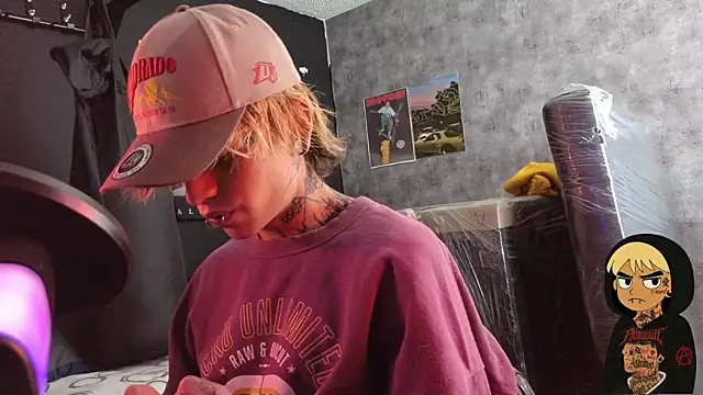 AcidMilo online show from October 30, 2025, 5:54 pm