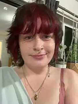 mikittyy online show from March 5, 2025, 7:49 am