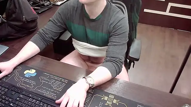 alex89north online show from March 2, 2026, 9:38 am