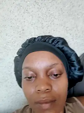 EbonyBuu online show from February 6, 2026, 7:59 am