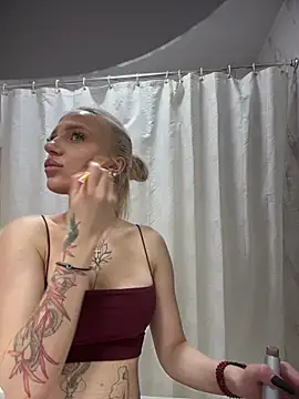 pinkstar  online show from November 20, 2025, 5:41 am