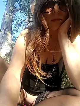 dolcehelena993 online show from October 24, 2025, 8:35 am