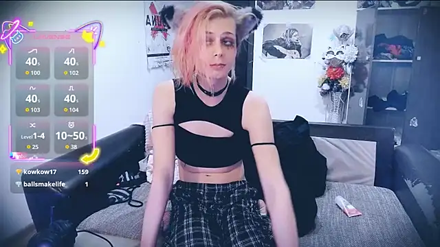 Littlepinkcat online show from September 26, 2025, 10:38 pm