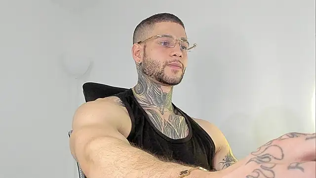 Snapshot of _jamesleandros1 chatting on October 3, 2025, 1:09 am jamesleandros1 online show from October 3, 2025, 1:09 am