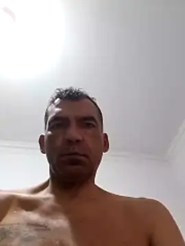 Snapshot of Daddy1972 chatting on June 7, 2026, 11:59 am Daddy1972 online show from June 7, 2026, 11:59 am
