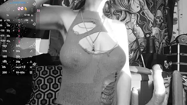 Snapshot of Silentmary chatting on February 13, 2026, 12:43 am Silentmary online show from February 13, 2026, 12:43 am