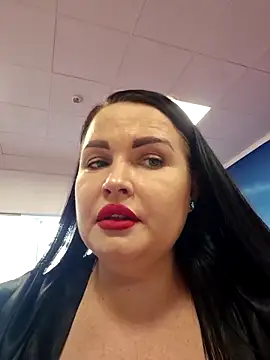 GeorgiaLerox online show from February 13, 2026, 1:33 pm