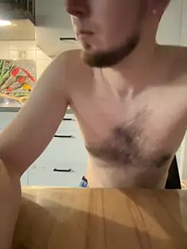 Anal30polak online show from November 18, 2025, 5:00 am