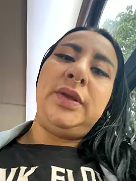 Snapshot of Abril_Luv chatting on January 16, 2026, 12:31 pm Abril Luv online show from January 16, 2026, 12:31 pm