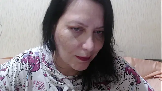 Snapshot of Mirabelle_Sweet chatting on May 16, 2026, 1:26 am Mirabelle Sweet online show from May 16, 2026, 1:26 am