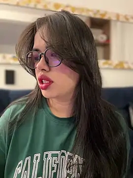 andra rose online show from March 3, 2025, 11:24 pm