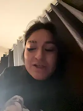 LuceroRm online show from September 10, 2025, 4:22 am