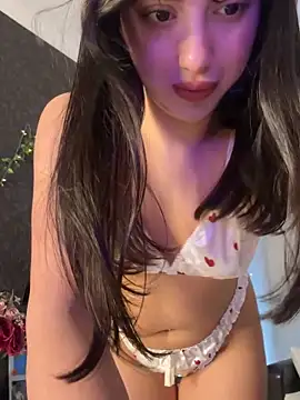 Tasty Nora online show from December 2, 2025, 5:20 am