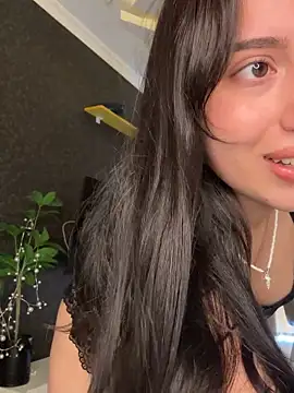Snapshot of Tasty_Nora chatting on June 17, 2026, 5:40 am Tasty Nora online show from June 17, 2026, 5:40 am