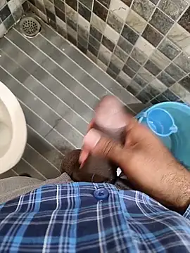 adicma123 online show from February 18, 2026, 5:49 am