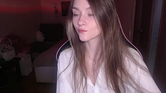 jeann elsaa online show from November 14, 2025, 9:46 am