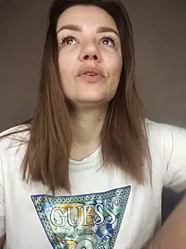 Snapshot of KrissSexi chatting on February 18, 2026, 4:43 am KrissSexi online show from February 18, 2026, 4:43 am