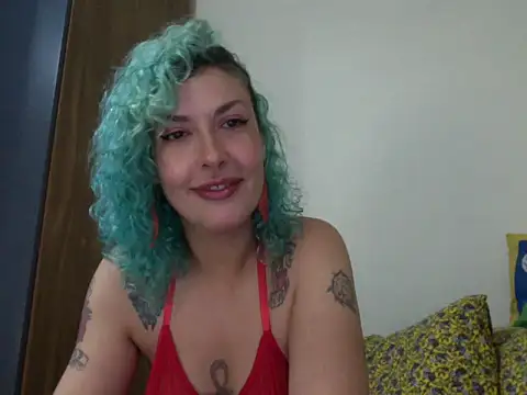 Snapshot of MariLouM chatting on March 12, 2026, 12:53 pm MariLouM online show from March 12, 2026, 12:53 pm