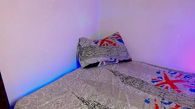 Mehottie29 online show from April 6, 2026, 3:24 am