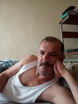 bestofyalcinturkey online show from November 8, 2025, 2:20 pm